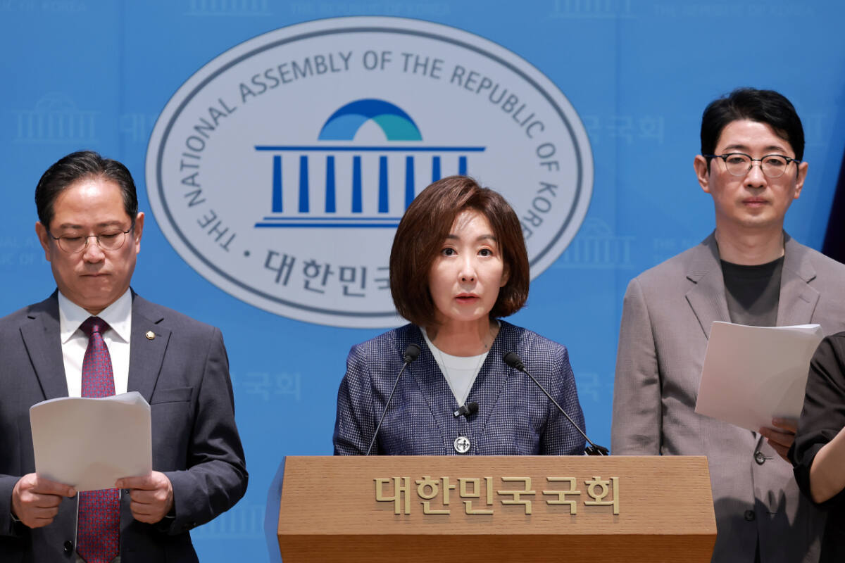 나경원 "용혜인 사퇴로 끝낼 일 아냐… 선거법 개악 뒷거래 밝혀라"