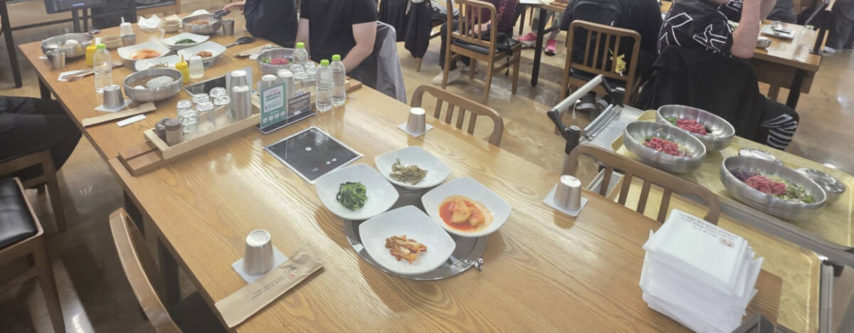 장애인 27명 고깃값 60만원 긁고 사라진 손님…이름도 안 남긴 ‘천사’